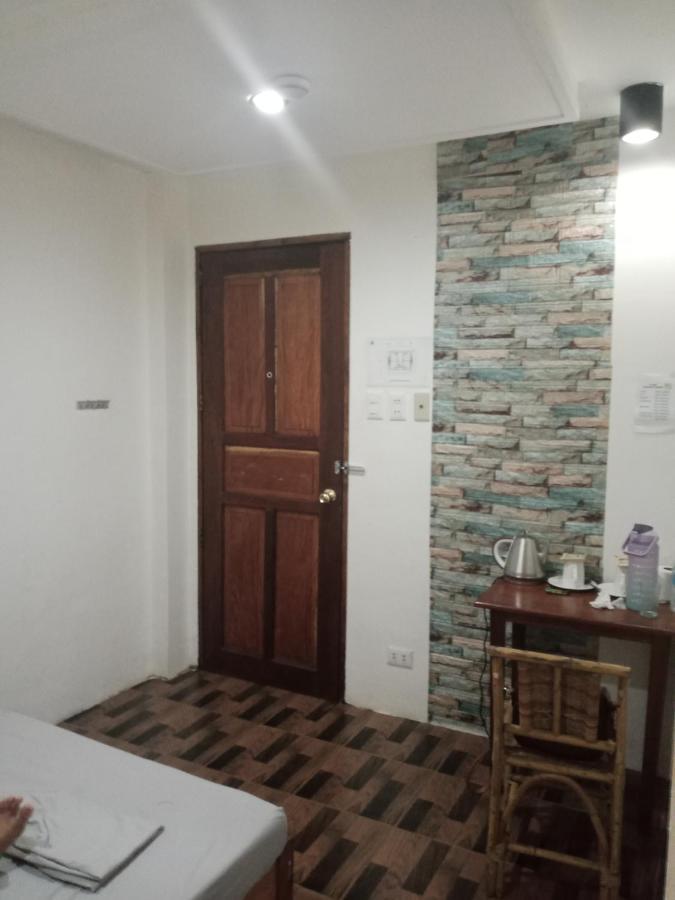 Raje Inn *